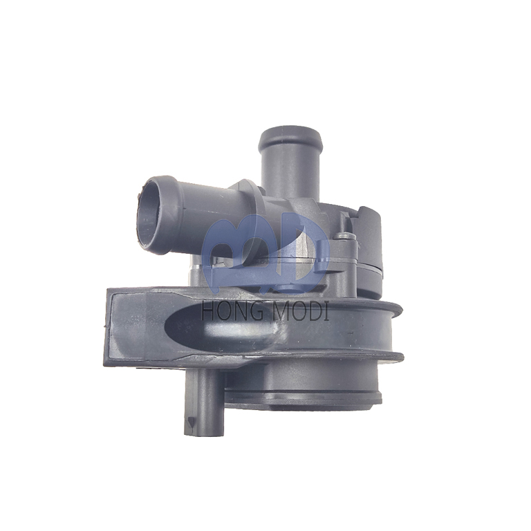 The new 5G0965567A engine auxiliary water pump is suitable for Volkswagen Jetta 1.4T engines from 2016 to 2019.